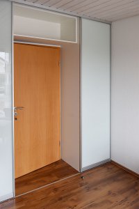 Einbauschrank in Dachschräge